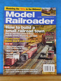 Model Railroader Magazine 2009 July How to build a small railroad town