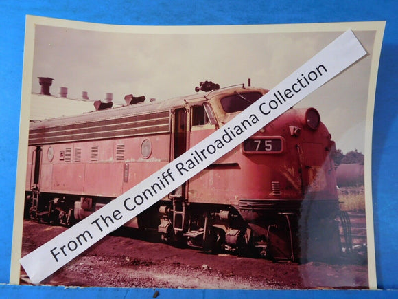 Photo Kansas City Southern Locomotive #75 KCS 8X10 Color