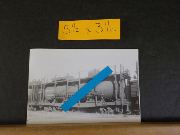 Photo SPMW #4263 Water Car black & white 5.5 X 3.5