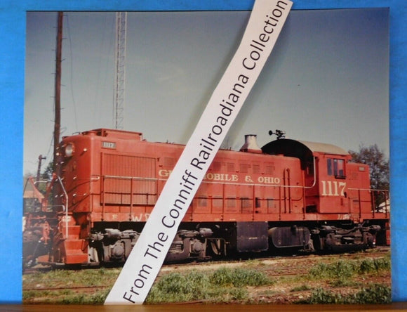 Photo Gulf Mobile & Ohio Locomotive #1117 8X10 Color GM&O Louisville Miss 1974