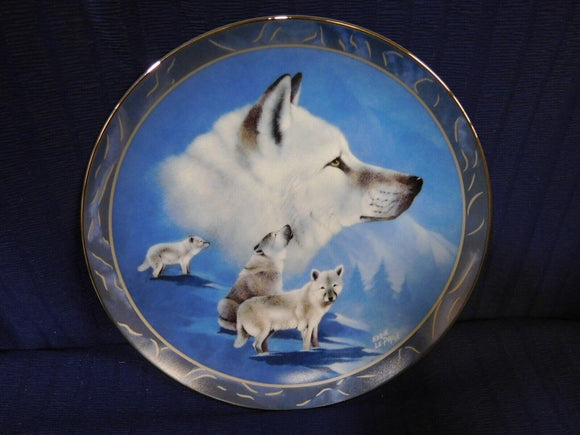Plate Spirit of the Wilderness Arctic White Companions by Eddie LePage p0070
