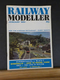 Railway Modeller 1985 January V36 #411 Superdetailing a Black 5 Windmills