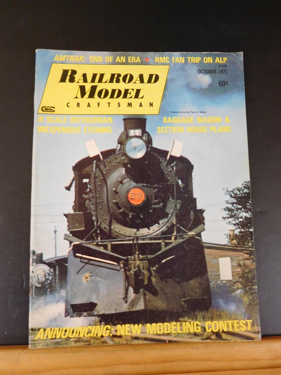Railroad Model Craftsman Magazine 1971 October RMC Bagon wagon & Section house p