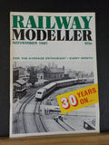 Railway Modeller 1981 November V33 #373 Denroyd  30 years on Foldaway Layout
