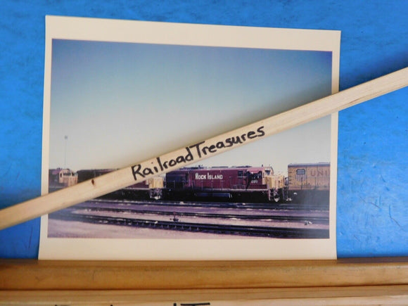 Photo Rock Island Railroad Locomotive #268 8 X 10 Color U28B Fort Worth TX 1973