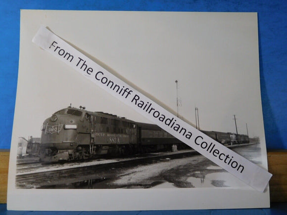 Photo Gulf Mobile & Ohio Locomotive #883A 8X10 B&W St Louis1971