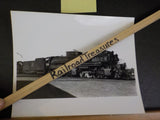 Photo Western Pacific Locomotive #256 steam 1938 Oroville CA      B&W 8x10