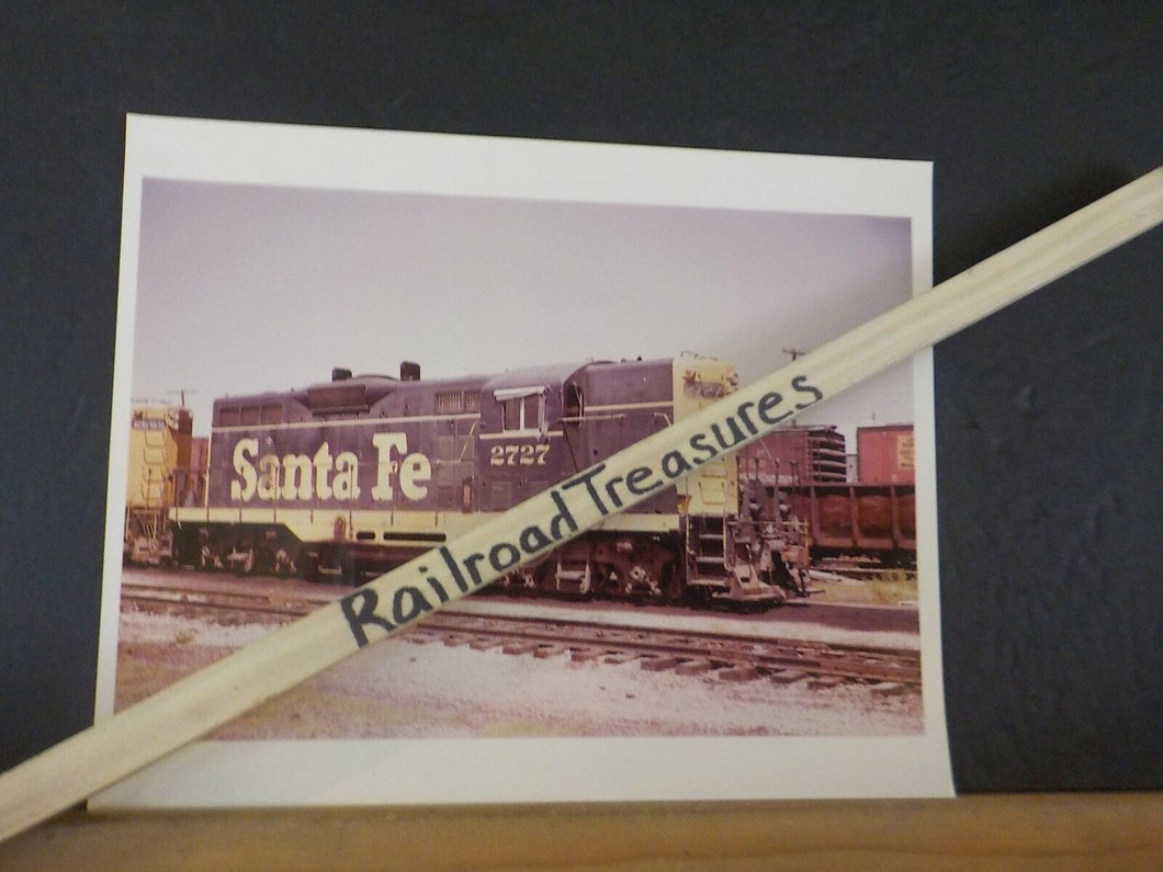 Photo Santa Fe Locomotive #2727 8 X 10 Color Tulsa OK 1970