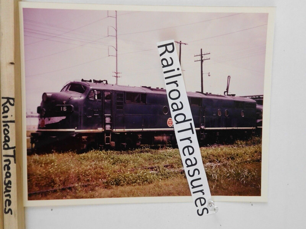 Photo Missouri Pacific Locomotive #16 8 x 10 color New Orleans LA 1966 MP