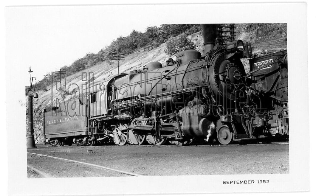 PHOTO Pennsylvania Railroad #3529 Locomotive Photo 1952 PRR 3x5