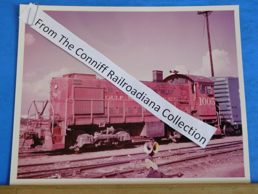 Photo Gulf Mobile & Ohio Locomotive #1005 8X10 Color