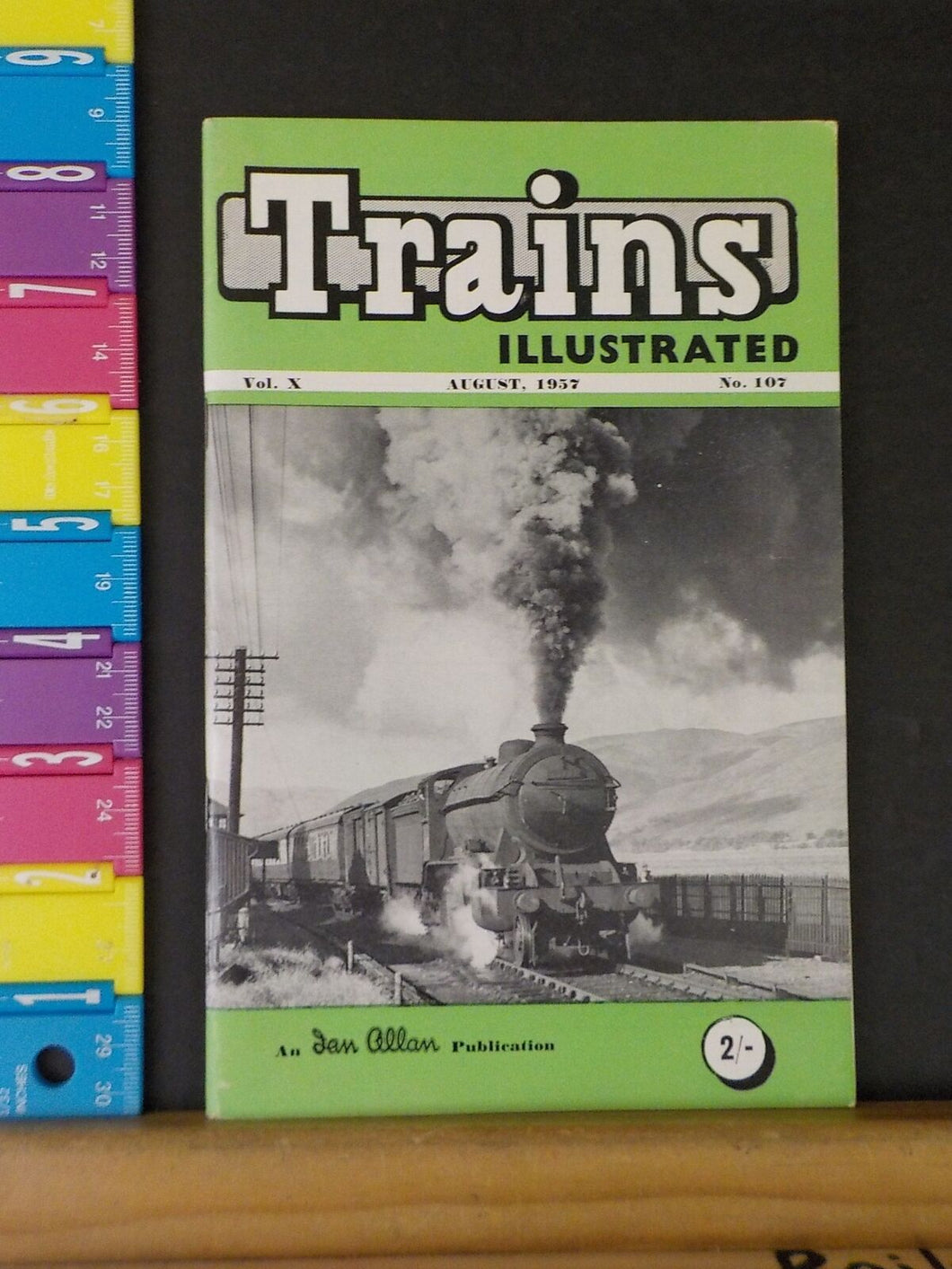 Trains Illustrated #107 1957 August South Eastern LOng sets Cambridge Royal link