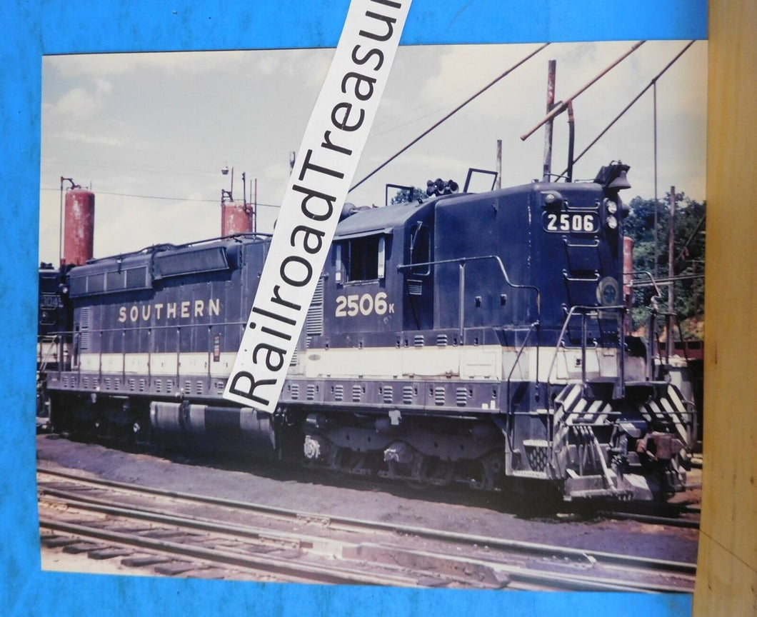 Photo Southern Railroad Locomotive #2506 8 X 10 Color Asheville NC 1972
