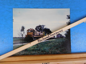Photo M-K-T Railway Locomotive #8302 8 X 10 Color Katy Parsons KS 1982