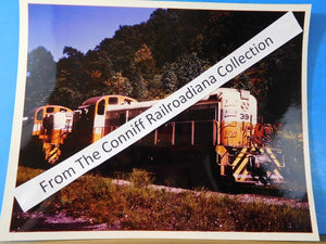 Photo Interstate Locomotive #39  8X10 Color