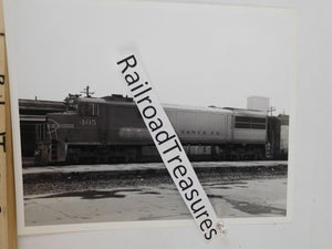 Photo Santa Fe Locomotive #405 8 X 10 B&W Houston TX 1968