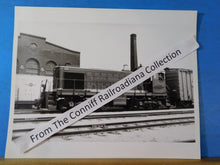 Photo Manufacturers Railway Company Locomotive #204 8X10 B&W