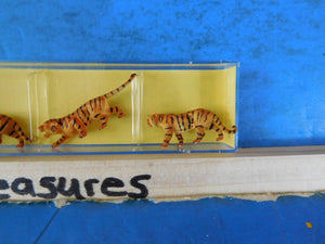 Preiser HO figures #0623 3 tigers