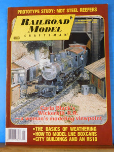 Railroad Model Craftsman Magazine 1990 January Weatheriong basics Model LNE Boxc