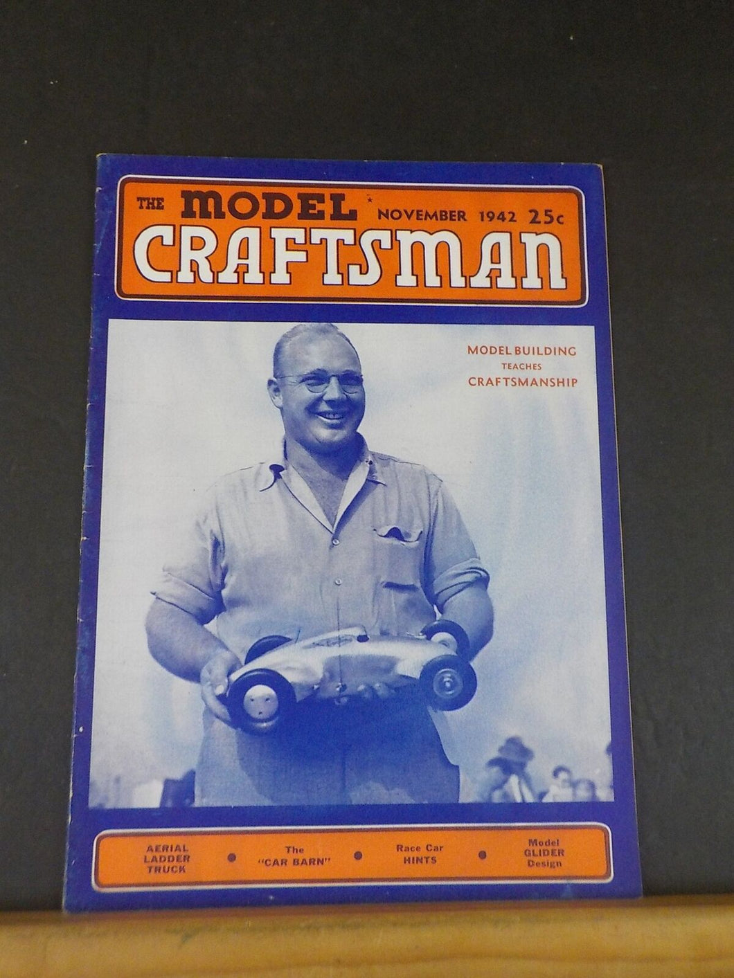 Model Craftsman RMC 1942 November Streamlined Atlantic Loco-Tender Details