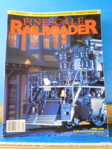 Finescale Railroader 1999 May GP38-2 Globe style disconnect