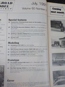 Railroad Model Craftsman Magazine 1991 July Modeling UP C307 DL&W Milk cars