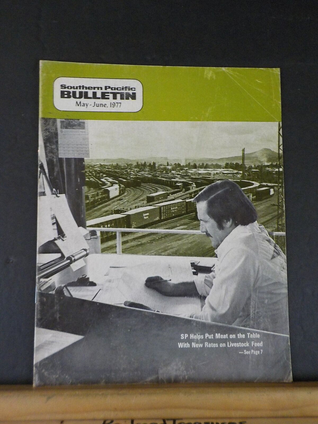 Southern Pacific Bulletin 1977 May June  Employee Magazine SP hels put meat on t