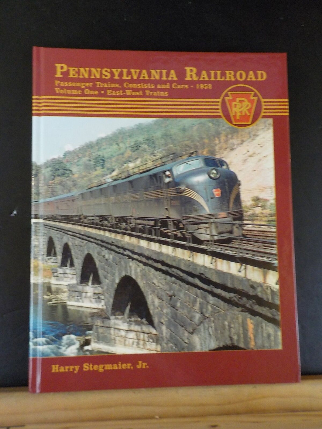 Pennsylvania Railroad Passenger Trains Consists and Cars 1952 Vol 1 East West HC